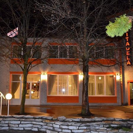 Motel Citadela 023 Zrenjanin Buitenkant foto