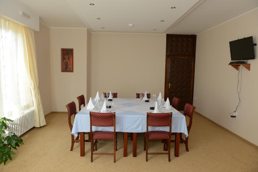 Motel Citadela 023 Zrenjanin Buitenkant foto